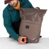 osprey metron wp 25 magma brown goby orange10