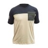 FT MEN'S HORIZON POCKET SHORT SLEEVE JERSEY SANDBLACK
